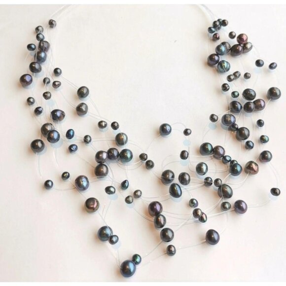 Peacock Grey floating illusion freshwater pearl Necklace - Picture 2 of 8